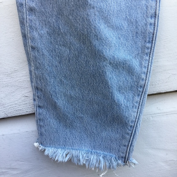 New Levi’s Premium Wedgie High Rise tapered jeans - Picture 4 of 8